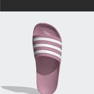 New adidas Adilette Aqua Slides Women's Cherry Metallic